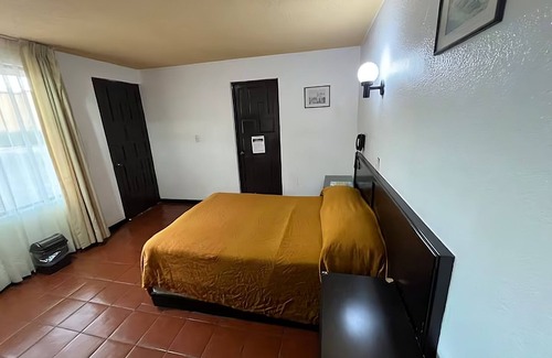 Morelia Hotel | Hotel Villa Capri, 1 cama doble 2 Huéspedes