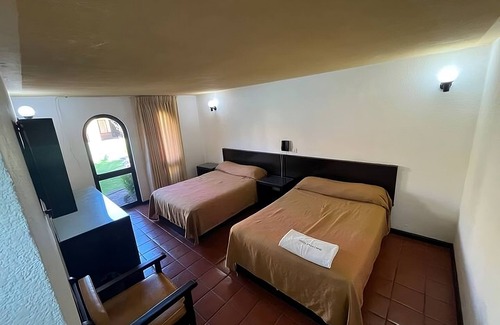 Morelia Hotel | Hotel Villa Capri, 2 camas dobles 4 Huéspedes