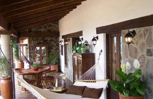 Tapalpa Hotel | Hotel Villa Cassis
