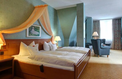 Halberstadt Hotel | Hotel Villa Heine