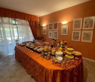 Monte Colombo Hotel | Hotel Villa Leri