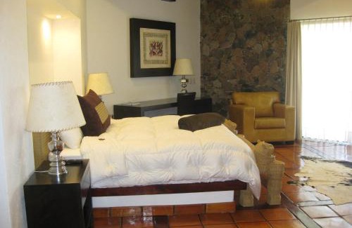 El Pueblito Hotel | Hotel Villa Mexicana Golf & Equestrian Resort