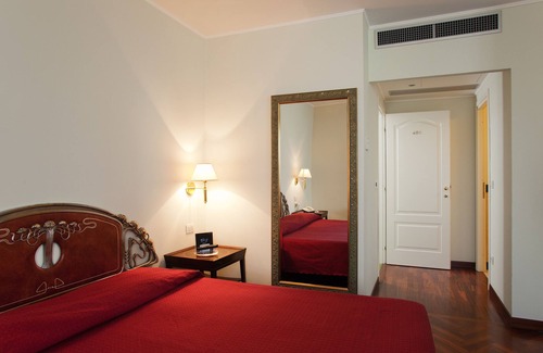 Folignano Hotel | Hotel Villa Pigna