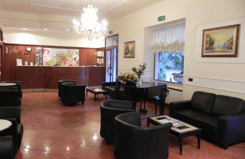 Genzano di Roma Hotel | Hotel Villa Robinia
