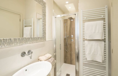 Marina di Massa Hotel | Hotel Villa Tiziana