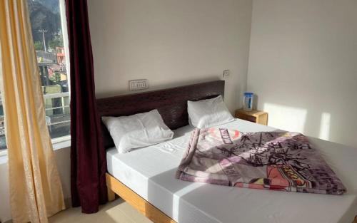 Barkot Bed & Breakfast | Hotel Village Inn by StayApart