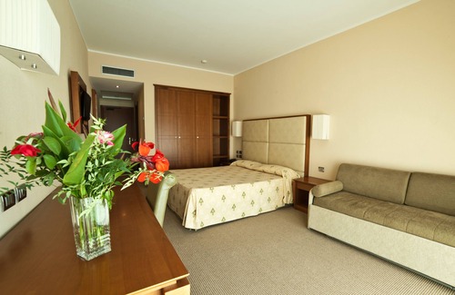Brancaleone Marina Hotel | Hotel Villaggio Club ALTALIA