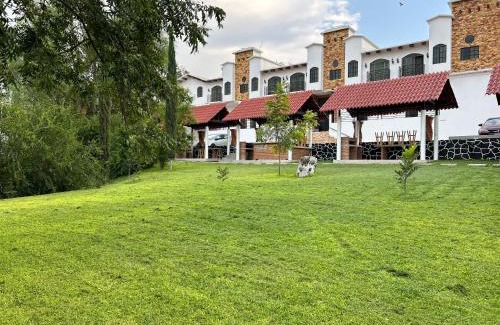 Ixmiquilpan Hotel | Hotel Villas Camargo