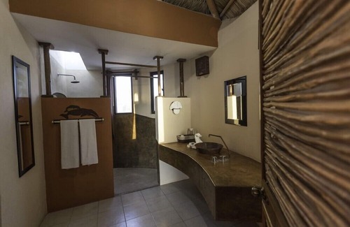 Puerto San Carlos Hotel | Hotel Villas Mar y Arena
