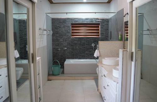 Chittur Hotel | Hotel Vintage Palace
