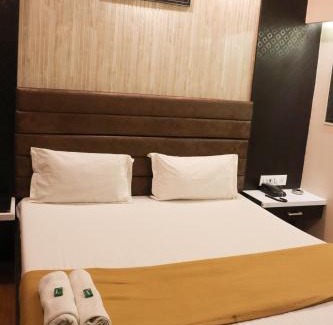 Bhayandar East Hotel | Hotel Vinyasa Residency