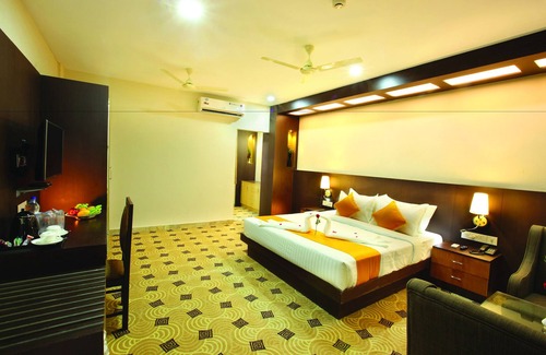 Kottakkal Hotel | Hotel Virad