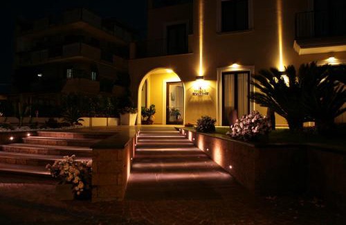 Pompei Hotel | Hotel Visagi