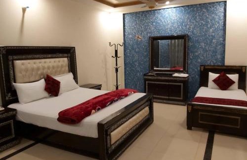 Johar Town House | Hotel Visit Inn One