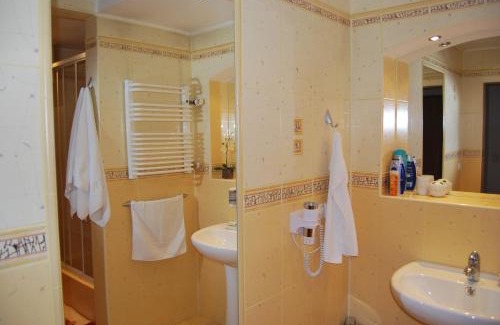Strykow Hotel | Hotel w Dobieszkowie