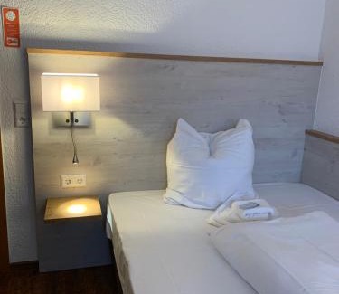 Waibstadt Hotel | Hotel Waibstadter Hof