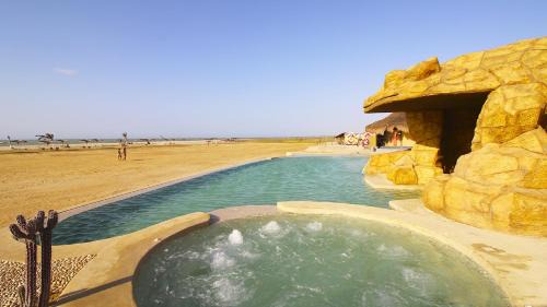 Manaure Hotel | Hotel Wayira Beach by On vacation