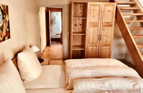 Poltersdorf Hotel | Hotel Weingut Dehren