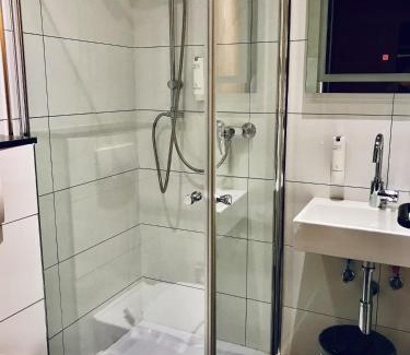 Poltersdorf Hotel | Hotel Weingut Dehren