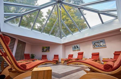 Angermuende Hotel | Hotel Weiss