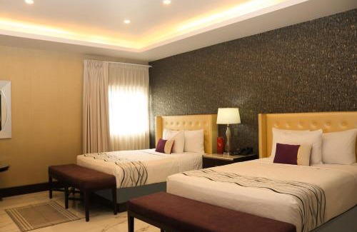 Centro Hotel | Hotel West Plaza