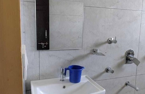 Krishnarajasagar Hotel | hotel white palace