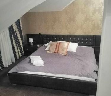 Wiazowna Hotel | Hotel Wiktoria