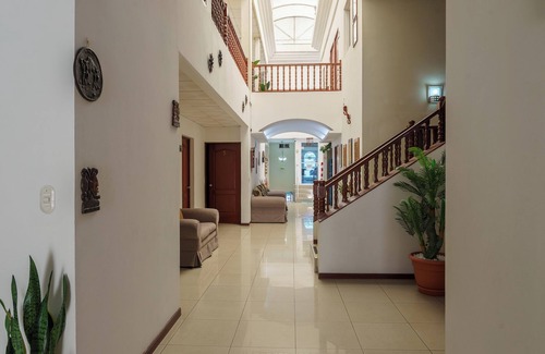 San Salvador Hotel | Hotel Windsor Plaza