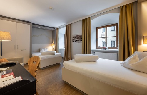 Sankt Johann in Tirol Hotel | Hotel & Wirtshaus Post