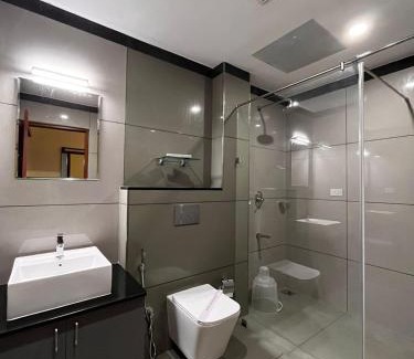 Kattappana Hotel | Hotel Woodlark