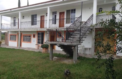 Tecozautla Hotel | Hotel Xathe