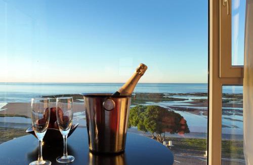 Las Grutas Hotel | Hotel y Casino Del Río - Las Grutas