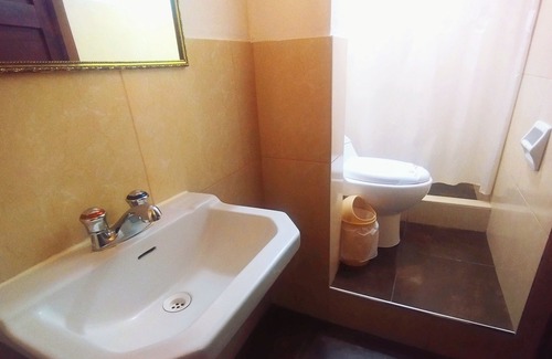 Ayacucho Hotel | Hotel Yañez Inn