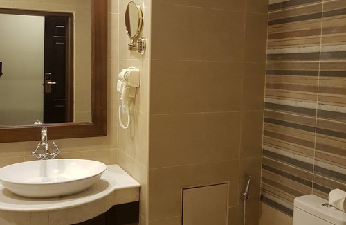 Mandalay Hotel | Hotel Yadanarbon