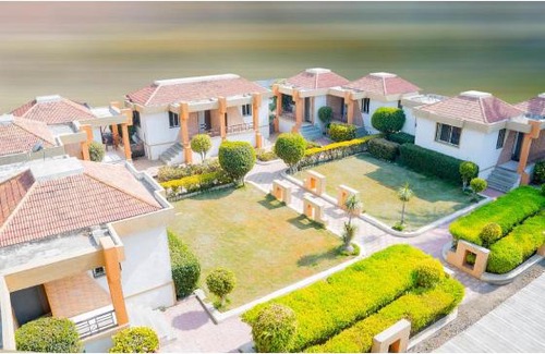 Daund Hotel | Hotel Yashoda Pune