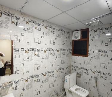 Noida Hotel | Hotel Yatra inn 51
