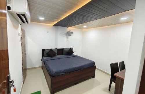 Noida Hotel | Hotel Yatra inn 51