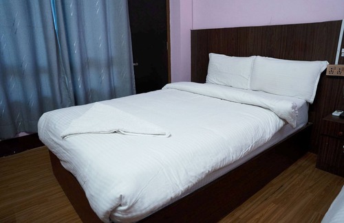 Bardibas Hotel | Hotel Yes