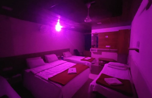 Mahesana Hotel | hotel yogeshwar