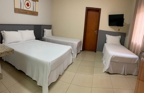 Padre Paraiso Hotel | Hotel Yoguedes