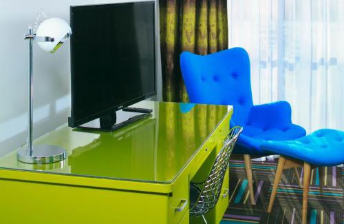 Kelowna Central Business District Hotel | Hotel Zed Kelowna