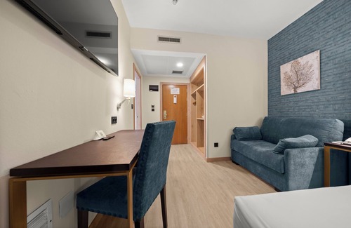 Gijon-Este Hotel | Hotel Zentral Gijón Rey Pelayo