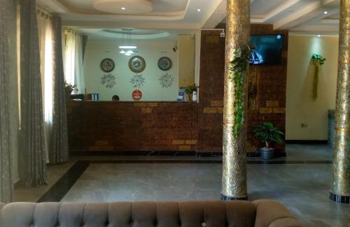 Jinja Hotel | HOTEL ZEPTAN