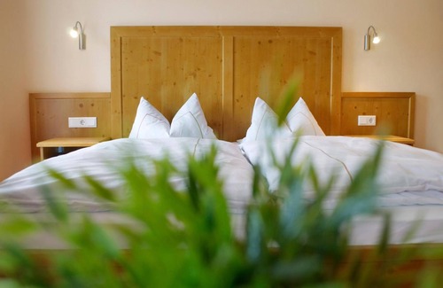 Kipfenberg Hotel | Hotel Zum Blauen Hecht