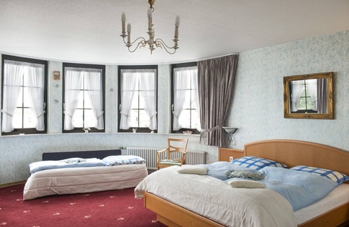 Kastellaun Hotel | Hotel Zum Rehberg