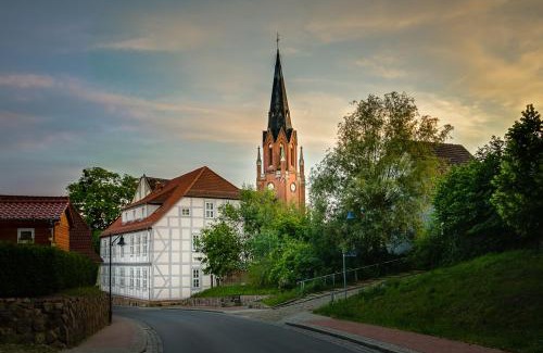 Burg Stargard Hotel | Hotel Zur Burg GmbH