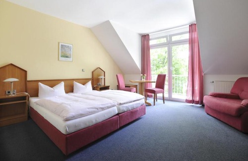 Deudesfeld Hotel | Hotel zur Post