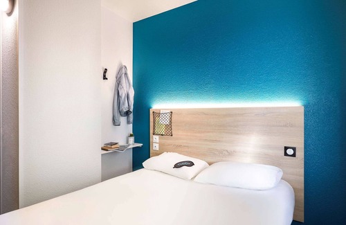 Change Hotel | hotelF1 Laval