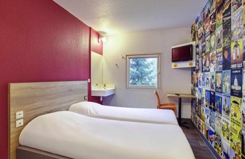 Mons-en-Baroeul Hotel | hotelF1 Lille Metropole