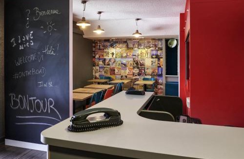 Villemomble Hotel | hotelF1 Paris Villemomble